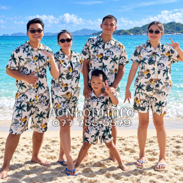 Bộ Áo Quần Nhóm Đi Biển Thơm Dứa Cây Dừa Hoa Sứ Màu Kem Nhạt Tropical