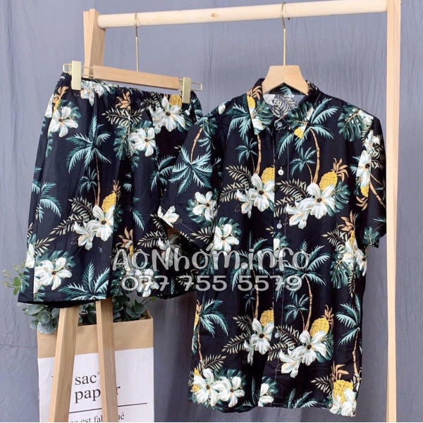 Bộ Áo Quần Nhóm Đi Biển Thơm Dứa Cây Dừa Hoa Sứ Đen Tropical